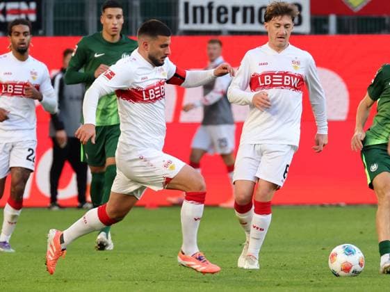 18 10 2025, Germany, Wolfsburg, Soccer Bundesliga, Season 2025 2026, VfL Wolfsburg vs VfB Stuttgart, Deniz Undav VfB