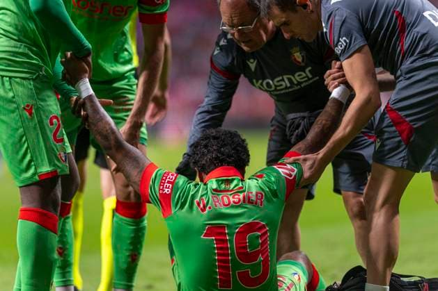 October 18, 2025, Madrid, Madrid, Spain: The moment when VALENTIN ROSIER of Club Atletico Osasuna gets injured and has to be taken off the field during the EA Sports La Liga soccer match ATLETICO DE MADRID vs. CLUB ATLETICO OSASUNA, held on October 18, 2025, at the Riad Air Metropolitano, Madrid, Spain. Madrid Spain - ZUMAc312 20251018_zsp_c312_038 Copyright: xOscarxManuelxSanchezx