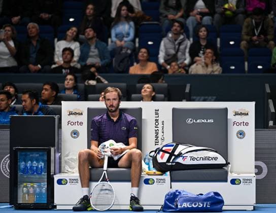 (251019) -- ALMATY, Oct. 19, 2025 -- Daniil Medvedev of Russia takes a break during the men s singles semifinal match against James Duckworth of Australia at the ATP250 Almaty Tennis Open in Almaty, Kazakhstan, on Oct. 18, 2025. ) (SP)KAZAKHSTAN-ALMATY-TENNIS-ALMATY OPEN-SEMIFINAL LixRenzi 