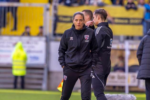 Aachen, Germany October 18, 2025 3 Liga 2025 2026 Alemannia Aachen vs FC Ingolstadt 04 In the picture Coach Sabrina Wittmann FCI DFB regulations prohibit any use of photographs as image sequences and or quasi video Tivoli Nordrhein Westfalen Copyright: xFotostandx xSchäferx