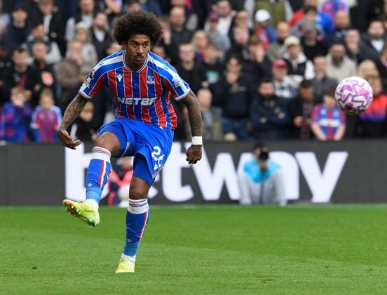 Chris Richards of Crystal Palace Crystal Palace v AFC Bournemouth, Premier League, Football, Selhurst Park, London, UK - 18 Oct 2025London Selhurst Park United Kingdom EDITORIAL USE ONLY No use with unauthorised audio, video, data, fixture lists, club league logos or live services. Online in-match use limited to 120 images, no video emulation. No use in betting, games or single club league player publications.  Copyright: xAlanxWalter Shutterstockx 15544975ch