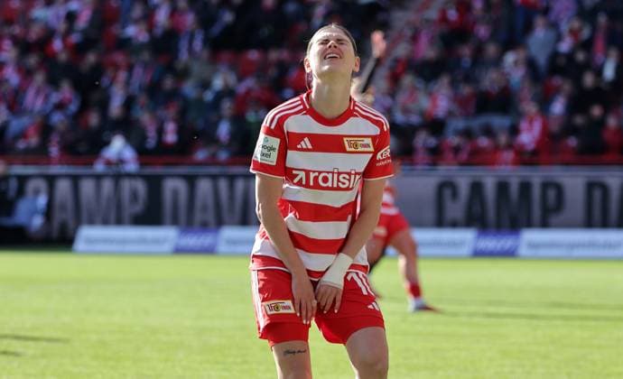 Eileen Campbell disappointed after missed goal chance Disappointment Sport Football Soccer Women Womens Bundesliga 7 Matchday Season 2025 2026 19 10 2025 1 FC Union Berlin vs RB Leipzig RBL DFL regulations prohibit any use of photographs as image sequences and or quasi video