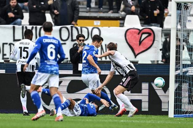Football, Italy, Como 1907 - Juventus Turin