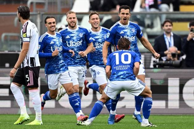 Mg Como 19 10 2025 - campionato di calcio serie A Como-Juventus foto Matteo Gribaudi Image nella foto: esultanza gol Marc Oliver Kempf 
