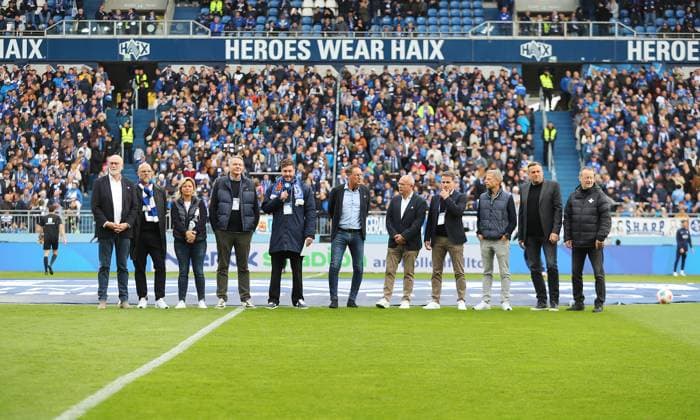 19 10 2025, xtvx, Soccer 2 Bundesliga, SV Darmstadt 98 1 FC Magdeburg v l President Ruediger Fritsch after 13 years in office, 17 years on the Executive Board and Wolfgang Arnold after 29 years on the Executive Board Farewell DFL DFB REGULATIONS PROHIBIT ANY USE OF PHOTOGRAPHS as IMAGE SEQUENCES and or QUASI VIDEO Darmstadt