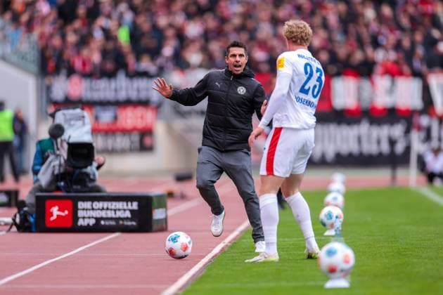 19 10 2025, 2 Bundesliga, Matchday 9, 1 FC Nürnberg Holstein Kiel, f l Coach Marcel Rapp Holstein Kiel , Lasse Rosenboom Holstein Kiel , Nürnberg Max Morlock Stadion Bayern Germany xRHR PHOTO DEx Copyright: DennisxEwert RHR-FOTOx RHR-FOTO DE