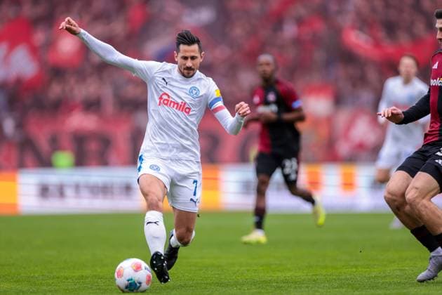19 10 2025, 2 Bundesliga, Matchday 9, 1 FC Nürnberg Holstein Kiel, Steven Skrzybski Holstein Kiel , Nuremberg Max Morlock Stadion Bayern Germany xRHR PHOTO DEx Copyright: DennisxEwert RHR-FOTOx RHR-FOTO DE
