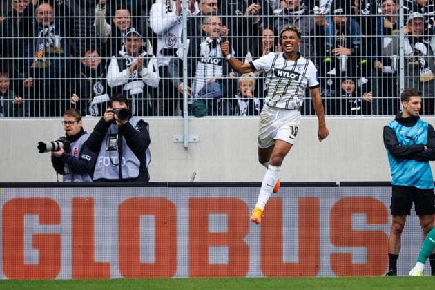 Bambase Conte SV 07 Elversberg celebrates the goal for 1 0, SV Elversberg vs SpVgg Greuther Fuerth, Football, 2 Bundesliga, Matchday 9, Season 2025 2026, 19 10 2025 DFB regulations prohibit any use of photographs as image sequences and or quasi video SV Elversberg vs SpVgg Greuther Fuerth, Football, 2 Bundesliga, Matchday 9, Season 2025 2026, 19 10 2025 Copyright: xEibner-Pressefoto AlexanderxNeisx EP_ANS