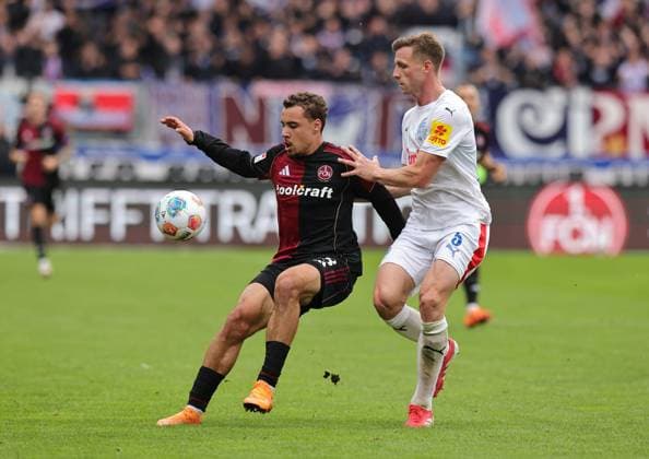 19 10 2025 Soccer Season 2025 2026 2 Soccer Bundesliga 09 Matchday 1 FC Nürnberg FCN Club KSV Holstein Kiel Störche Sportfoto Zink DaMa xdaxmax DFL regulations prohibit any use of photographs as image sequences and or quasi video only for editorial use Rafael Lubach 18, 1 FC Nürnberg FCN Carl Anders Lorentz Johansson 5, Holstein Kiel