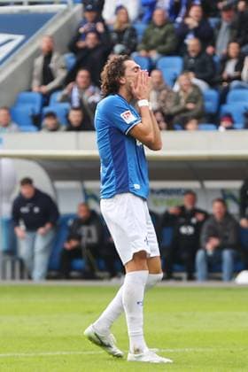 19 10 2025, xtvx, Fussball 2 Bundesliga, SV Darmstadt 98 1 FC Magdeburg v l Fraser Hornby SV Darmstadt 98 enttaeuscht, enttaeuscht schauend, dissapointed DFL DFB REGULATIONS PROHIBIT ANY USE OF PHOTOGRAPHS as IMAGE SEQUENCES and or QUASI VIDEO Darmstadt