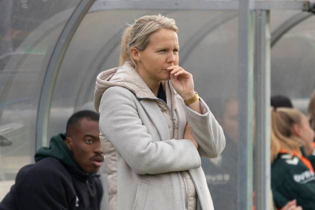 Google Pixel Womens Budnesliga Eintracht Franfurt SV Werder Bremen, 19 10 2025 Frederike Kromp Trainer SV Werder Bremen , clipping, portrait portrait, Eintracht Franfurt SV Werder Bremen, Frankfurt, Stadion am Brentanobad, 19 10 2025 Copyright: xBEAUTIFULxSPORTS Gawlikx