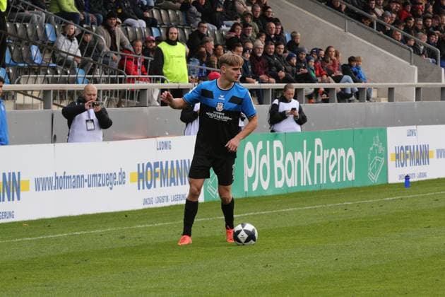 19 10 2025 xmgoodx Frankfurt am Main, PSD Bank Arena Regionalliga Südwest Season 2025 2026 FSV Frankfurt Kickers Offenbach OFC Timo Hildmann 21, FSV Frankfurt