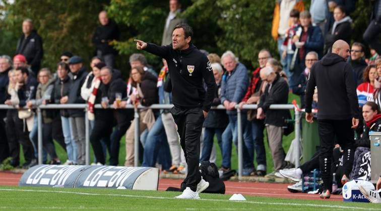 BAU 19 10 2025 Stuttgart Soccer VfB Stuttgart Women vs 1 FFC Turbine Potsdam, Coach Heiko Gerber VfB