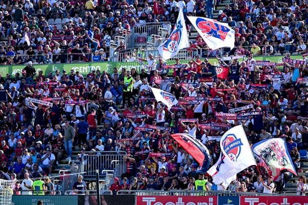 Supporters of Cagliari Calcio during the Serie A Enilive soccer match between Cagliari Calcio and Bologna at the Unipol Domus in Cagliari, Sardinia - Sunday, 19 october 2025. - Soccer  Copyright: x Â®xGianlucaxZuddas LaPressex