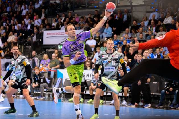 Stuttgart HBL 25 26 TVB Stuttgart Fuechse Berlin Kai Häfner Haefner Stuttgart Stuttgart Porsche Arena Baden Württemberg Germany
