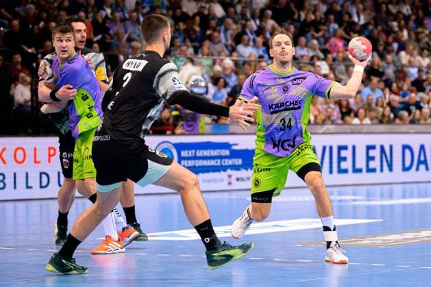 Stuttgart HBL 25 26 TVB Stuttgart Fuechse Berlin Kai Häfner Haefner Stuttgart Stuttgart Porsche Arena Baden Württemberg Germany