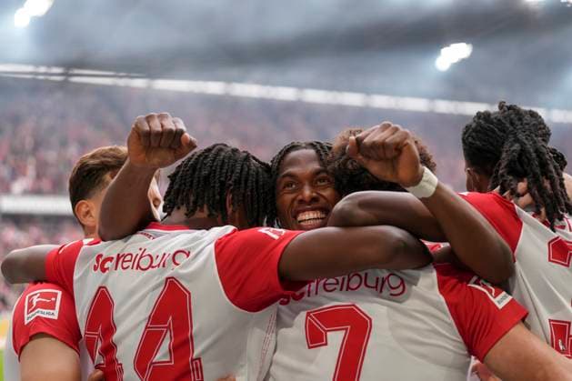 Junior Adamu SC Freiburg, 20 , Derry Scherhant SC Freiburg, 07 Goal celebration, Emotions, Goal shot, Goal, Goal, Goal, Germany, Football, 1 Bundesliga, 7 Matchday, 2025 2026, SC Freiburg vs Eintracht Frankfurt, 19 10 2025, Europa Park Stadion, Freiburg, Germany DFL REGULATIONS PROHIBIT ANY USE OF PHOTOGRAPHS AS IMAGE SEQUENCES AND OR QUASI VIDEO Freiburg Europa Park Stadion Baden Württemberg Germany Copyright: xArnexAmbergx