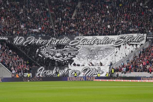 Choreography of the fans, Ultras, banners, flags, scarf, grandstand, choreography , Germany, Football, 1 Bundesliga, 7 Matchday, 2025 2026, SC Freiburg vs Eintracht Frankfurt, 19 10 2025, Europa Park Stadion, Freiburg, Germany DFL REGULATIONS PROHIBIT ANY USE OF PHOTOGRAPHS AS IMAGE SEQUENCES AND OR QUASI VIDEO Freiburg Europa Park Stadion Baden Württemberg Germany Copyright: xArnexAmbergx