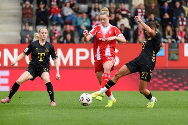 Alara Sehitler (14 FC Bayern Munich) and Laura Feiersinger (27 1. FC Cologne) during the Google Pixel Frauen-Bundesliga match between FC Bayern Munich and 1.FC Cologne at FC Bayern Campus Munich, Germany. Copyright: xSvenxBeyrich SPPx Sportspressphoto_SPR44847