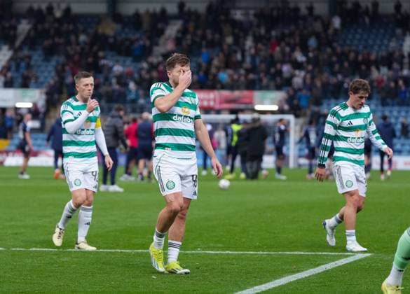 Celtic players Callum McGregor, James Forrest & Luke McCowan look dejected as they walk off the pitch at full-time. Final score Dundee 2 Celtic 0. Dundee v Celtic, William Hill Scottish Premiership, Football, Dens Park, Dundee, Scotland, UK - 19 Oct 2025Dundee Dens Park United Kingdom EDITORIAL USE ONLY No use with unauthorised audio, video, data, fixture lists, club league logos or live services. Online in-match use limited to 120 images, no video emulation. No use in betting, games or single club league player publications.  Copyright: xStuartxWallace Shutterstockx 15545861do
