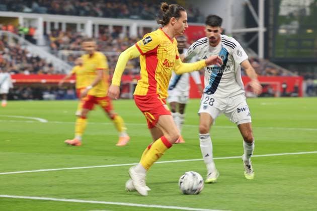 Football, France, RC Lens - FC Paris