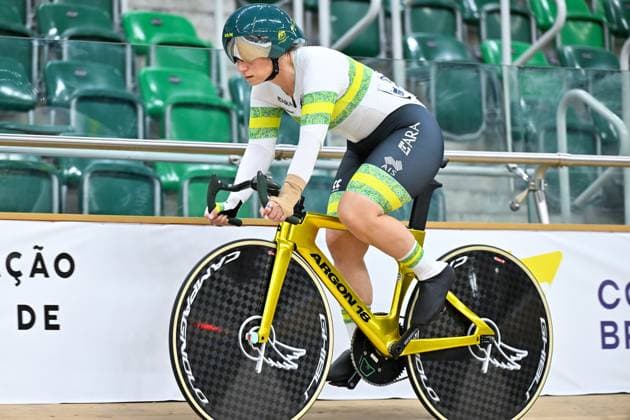 2025 UCI Para-Cycling Track World Championships Picture by Simon Wilkinson SWpix.com - 19 10 2025 - Cycling - 2025 UCI Para-Cycling Track World Championships - Rio Olympic Velodrome, Rio de Janeiro, Brazil - WC3 Sprint 200m Flying Start Qualifying - Emily Petricola (Australia) Copyright: x xSWpix.comx(t axPhotographyxHubxLtd)xSimonxWilkinson SWpix.comx SWP-3030-10228