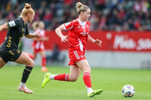 Alara Sehitler FC Bayern Muenchen, 14 with Laura Vogt 1 FC Koeln, 08 , GER, FC Bayern Muenchen vs 1 FC Koeln, Soccer, Google Pixel Womens Bundesliga, 7 Matchday, Season 2025 2026, 19 10 2025, DFL DFB REGULATIONS PROHIBIT ANY USE OF PHOTOGRAPHS as IMAGE SEQUENCES and or QUASI VIDEO, GER, FC Bayern Muenchen vs 1 FC Koeln, Football, Google Pixel Frauen Bundesliga, 7 Spieltag, Saison 2025 2026, 19 10 2025 Muenchen Copyright: xEibner-Pressefoto JennixMaulx EP_JML