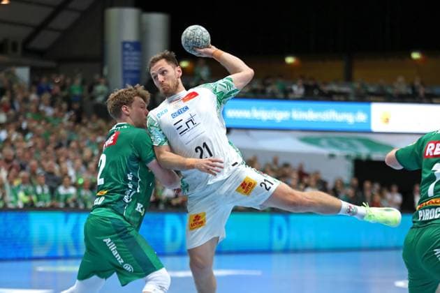 Handball DAIKIN HBL SC DHfK Leipzig SC Magdeburg 19 10 2025 Albin Lagergren 21, SC Magdeburg prevails against Tim Hertzfeld 72, SC DHfK Leipzig Handball, DAIKIN HBL, 1 Bundesliga, Season 2025 2026, Matchday 9 SC DHfK Leipzig vs SC Magdeburg on 19 10 2025 at Quarterback Immobilien Arena Leipzig Copyright: xBEAUTIFULxSPORTS JanxKaeferx