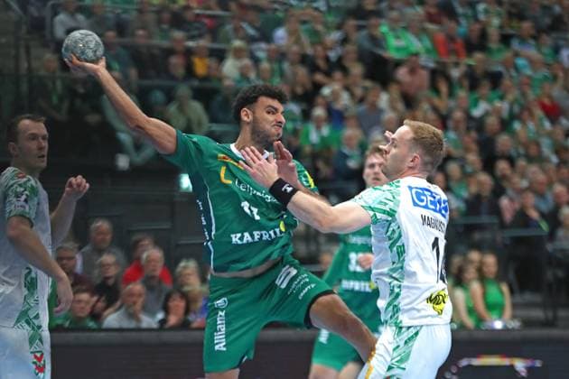 Handball DAIKIN HBL SC DHfK Leipzig SC Magdeburg 19 10 2025 Ahmed Khairi 17, SC DHfK Leipzig Handball, DAIKIN HBL, 1 Bundesliga, Season 2025 2026, Matchday 9 SC DHfK Leipzig vs SC Magdeburg on 19 10 2025 at Quarterback Immobilien Arena Leipzig Copyright: xBEAUTIFULxSPORTS JanxKaeferx
