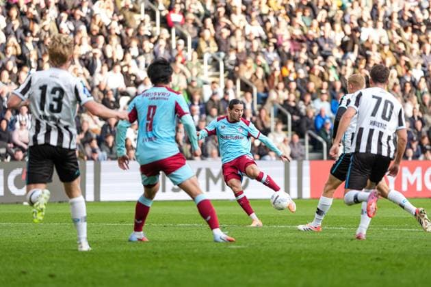 Eredivisie: Heracles Almelo v Feyenoord Rotterdam Almelo - Anis Hadj Moussa of Feyenoord during the ninth competition round of the 2025 2026 Eredivisie season. The match is set between Heracles Almelo and Feyenoord Rotterdam at Asito Stadion on 19 October 2025 in Almelo, The Netherlands. Copyright: xYannickxVerhoevenx
