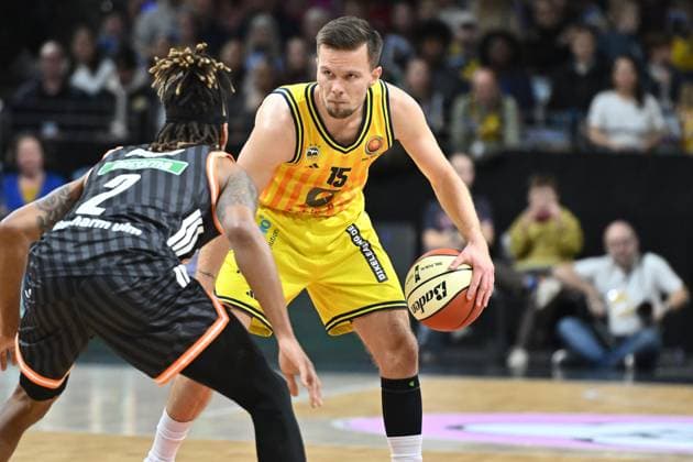 GER, Alba Berlin vs Ratiopharm Ulm, Basketball, BBL Cup, Season 2025 2026, Round of 16, 19 10 2025 GER, Alba Berlin vs Ratiopharm Ulm, Basketball, BBL Cup, Season 2025 2026, Round of 16, 19 10 2025 Berlin Copyright: xEibner-Pressefoto RyanxSleimanx EP_RSN