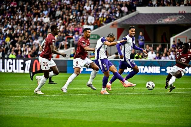 FOOTBALL : Toulouse vs Metz - 8eme Journee de Ligue 1 McDonald S - Toulouse - 19 10 2025 But et joie Frank Magri (tfc) Toulouse  Copyright: xThierryxBretonx