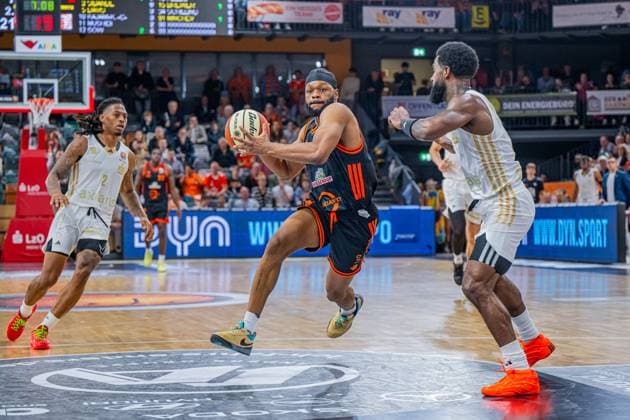 1 Basketball Bundesliga, easyCredit BBL, Season 2025 2026, Men, Cup Round of 16, 19 10 2025, RASTA Vechta NINERS Chemnitz Lloyd Pandi 41 RASTA Vechta in action Vechta RASTA Dome Lower Saxony Germany