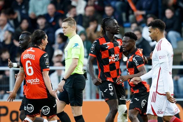 FC Lorient v Stade Brestois 29 - Ligue 1 McDonald s 2025 2026 05 Bamo MEITE (fcl) - 43 Arsene KOUASSI (fcl) during the Ligue 1 McDonald s match between Lorient and Brest at Stade du Moustoir on October 19, 2025 in Lorient, France. Lorient France  Copyright: xFEPx 776348157