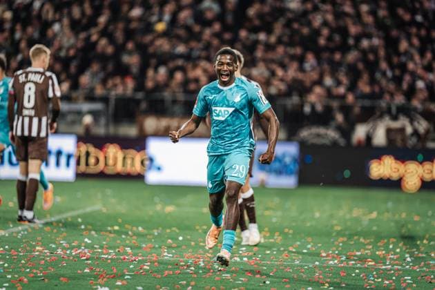 Soccer Men Season 2025 2026 Soccer Bundesliga 07 Matchday FC St Pauli vs TSG Hoffenheim 19 10 2025 Goal celebration of Bazoumana Toure 29, TSG Hoffenheim Hamburg Millerntor Stadion Hamburg Germany