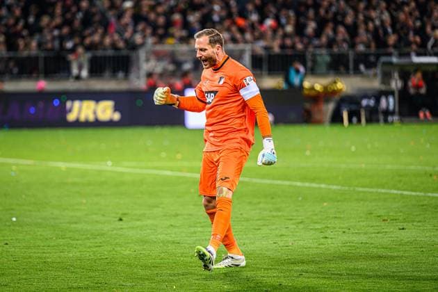 Soccer I Men I Season 2025 2026 I Bundesliga I 7 Matchday I FC St Pauli TSG 1899 Hoffenheim I 19 10 2025 Oliver Baumann 1, TSG 1899 Hoffenheim Hamburg Millerntor Stadion Hamburg Germany Copyright: xLobecax xHenningxRohlfsx