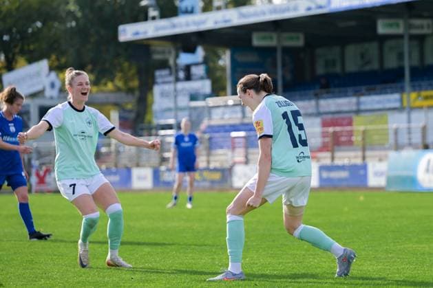 17 10 2025, Football, 2 Womens Bundesliga, 2025 2026, Matchday 8, SV Meppen SG 99 Andernach Vanessa Zilligen 15 Andernach and Carolin Schraa 7 Andernach cheer after scoring the 1 0 lead goal