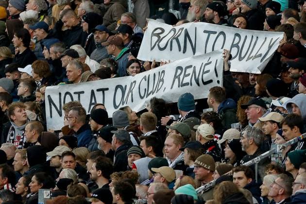 St Pauli on the back straight criticize Rene Born for his criticism of Jackson Irvine Pauli Germany , Hamburg , Millerntorstadion , Football , 1 Bundesliga , FC St Pauli TSG Hoffenheim