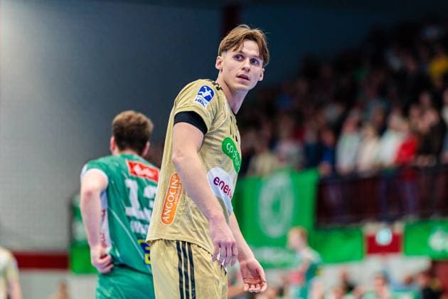 Maxim Orlov TSV Hannover Burgdorf, 11 is disappointed dissatisfied GER, GWD Minden vs TSV Hannover Burgdorf, Handball, 1 Bundesliga, Matchday 9, Season 2025 2026, 19 10 2025 GER, GWD Minden vs TSV Hannover Burgdorf, Handball, 1 Bundesliga, Matchday 9, Season 2025 2026, 19 10 2025 Luebbecke Copyright: xEibner-Pressefoto JanxRollingerx EP_JSK
