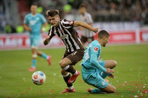 Photo Arkadiusz PYRKA Pauli vs Andrej Kramaric TSG Soccer 1 Bundesliga , FC St Pauli TSG Hoffenheim on Sun 19 10 2025