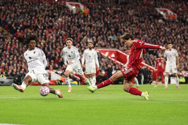 Federico Chiesa of Liverpool schoots at goal. Liverpool v Manchester United, ManU Premier League, Football, Anfield, Liverpool, UK - 19 Oct 2025Liverpool Anfield United Kingdom EDITORIAL USE ONLY No use with unauthorised audio, video, data, fixture lists, club league logos or live services. Online in-match use limited to 120 images, no video emulation. No use in betting, games or single club league player publications.  Copyright: xRyanxBrowne Shutterstockx 15548302cl