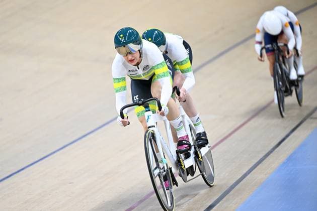 2025 UCI Para-Cycling Track World Championships Picture by Simon Wilkinson SWpix.com - 19 10 2025 - Cycling - 2025 UCI Para-Cycling Track World Championships - Rio Olympic Velodrome, Rio de Janeiro, Brazil - WB Sprint Semifinals - Jessica Gallagher (Australia) piloted by Jacqui Mengler-Mohr (Australia) Copyright: x xSWpix.comx(t axPhotographyxHubxLtd)xSimonxWilkinson SWpix.comx SWP-3030-10255