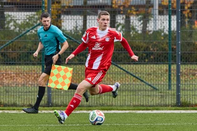 B Junioren Bundesliga U17 DFB Nachwuchsliga, FC Bayern München U17 vs SpVgg Unterhaching U17 , München FC Bayern, München FC Bayern U17 , Unterhaching SpVgg U17 , Unterhaching SpVgg, 2025 10 19 in München FC Bayern Campus HORVATH Jakob FC Bayern München U17 AB Nr 2 FCB U172 sportworld München FC Bayern Campus Bayern Deutschland