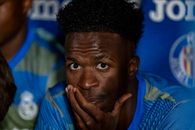 Getafe CF v Real Madrid CF - LaLiga EA Sports Vinicius Junior of Real Madrid sits on the bench during the LaLiga EA Sports football match between Getafe CF and Real Madrid CF at Coliseum Alfonso Perez on October 19, 2025 in Getafe, Spain. Getafe Coliseum Alfonso Perez Madrid Spain Copyright: xAlbertoxGardinx AGardin_20251019_Foot_Liga_Geta_ReaMad_0228