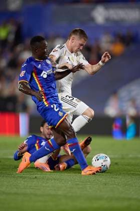 Franco Mastantuono (Real Madrid CF) controls the ball during the LaLiga EA Sports match between Getafe CF v Real Madrid at Coliseum on October 19, 2025 in Getafe, Spain. (Photo by Manu Reino DeFodi Images) Franco Mastantuono Real Madrid CF controls the ball during the LaLiga EA Sports match between Getafe CF v Real Madrid at Coliseum on October 19, 2025 in Getafe, Spain Photo by Manu Reino DeFodi Images