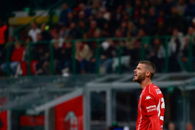 AC Milan v ACF Fiorentina - Serie A David De Gea plays during the Serie A match between AC Milan and Fiorentina at Giuseppe Meazza stadium in Milano, Italy, on October 19, 2025. Milano Milano Italy  Copyright: xMairoxCinquettix originalFilename:cinquetti-acmilanv251019_npLpq.jpg