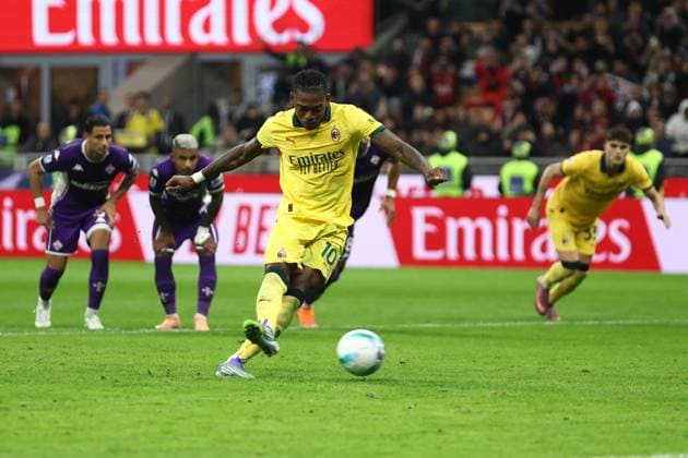 Rafael Leao (Ac Milan) scores his team s second goal, Serie A, AC Milan v ACF Fiorentina, Giuseppe Meazza, October 19, 2025, Milan, Italy.