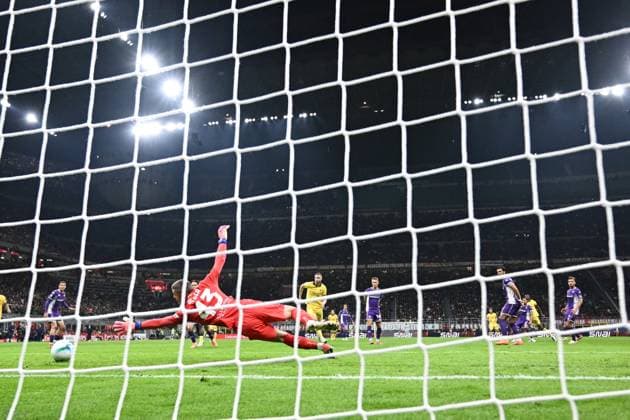 Db Milano 19 10 2025 - campionato di calcio serie A Milan-Fiorentina foto Daniele Buffa Image nella foto: gol Rafael Leao 