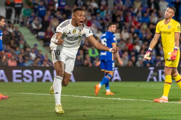 October 19, 2025, Madrid, Madrid, Spain: KYLIAN MBAPPE of Real Madrid CF celebrates a goal during the match belonging to the 25 26 season of La Liga EA soccer Ã¢â‚¬oe GETAFE CF vs. REAL MADRID CF Ã¢â‚¬Â held on October 19, 2025, at the Coliseum Stadiumo, Madrid, Spain. Madrid Spain - ZUMAc312 20251019_zsp_c312_208 Copyright: xOscarxManuelxSanchezx