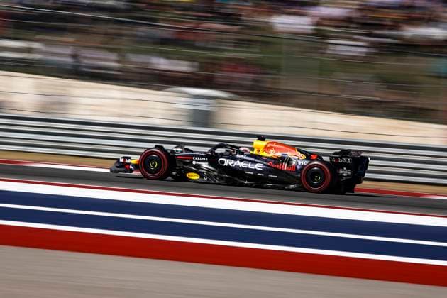 F1 - UNITED STATES GRAND PRIX 2025 01 VERSTAPPEN Max (nld), Red Bull Racing RB21, action during the 2025 Formula 1 United States Grand Prix, 19th round of the 2025 FIA Formula One World Championship, WM, Weltmeisterschaft from October 17 to 19, 2025 on the Circuit of the Americas, in Austin, Texas, United States of America - AustinUnited States  Copyright: xXavixBonillax